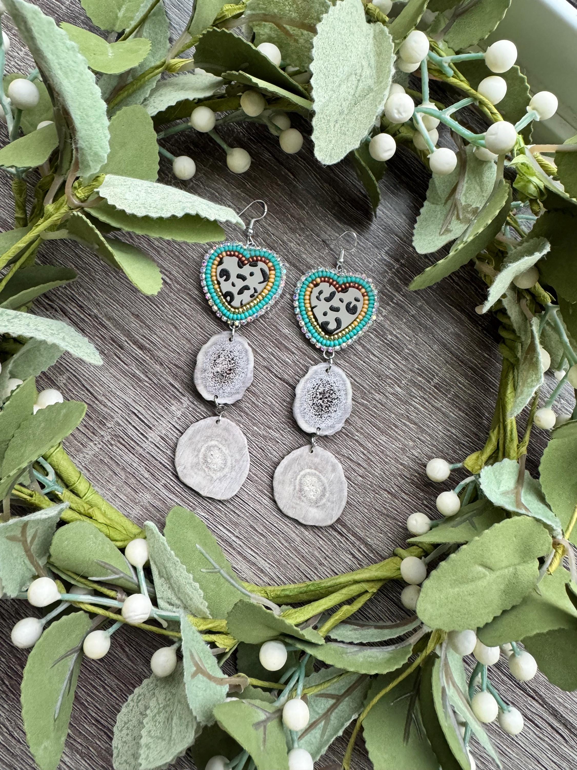 beaded anter dangle earrings