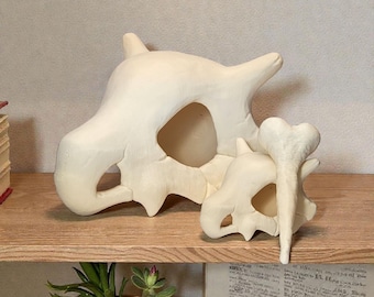 Bone Lifelike Beast Cubone Skull – Realistic 3D Print Fossil, Display Piece, Pet Tanks