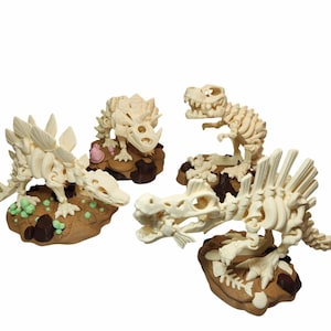 Poseable Dinosaur Skeleton Figures – T-Rex, Triceratops, Stegosaurus, Spinosaurus _ Articulated 3D printed Fidget Sensory Fidget