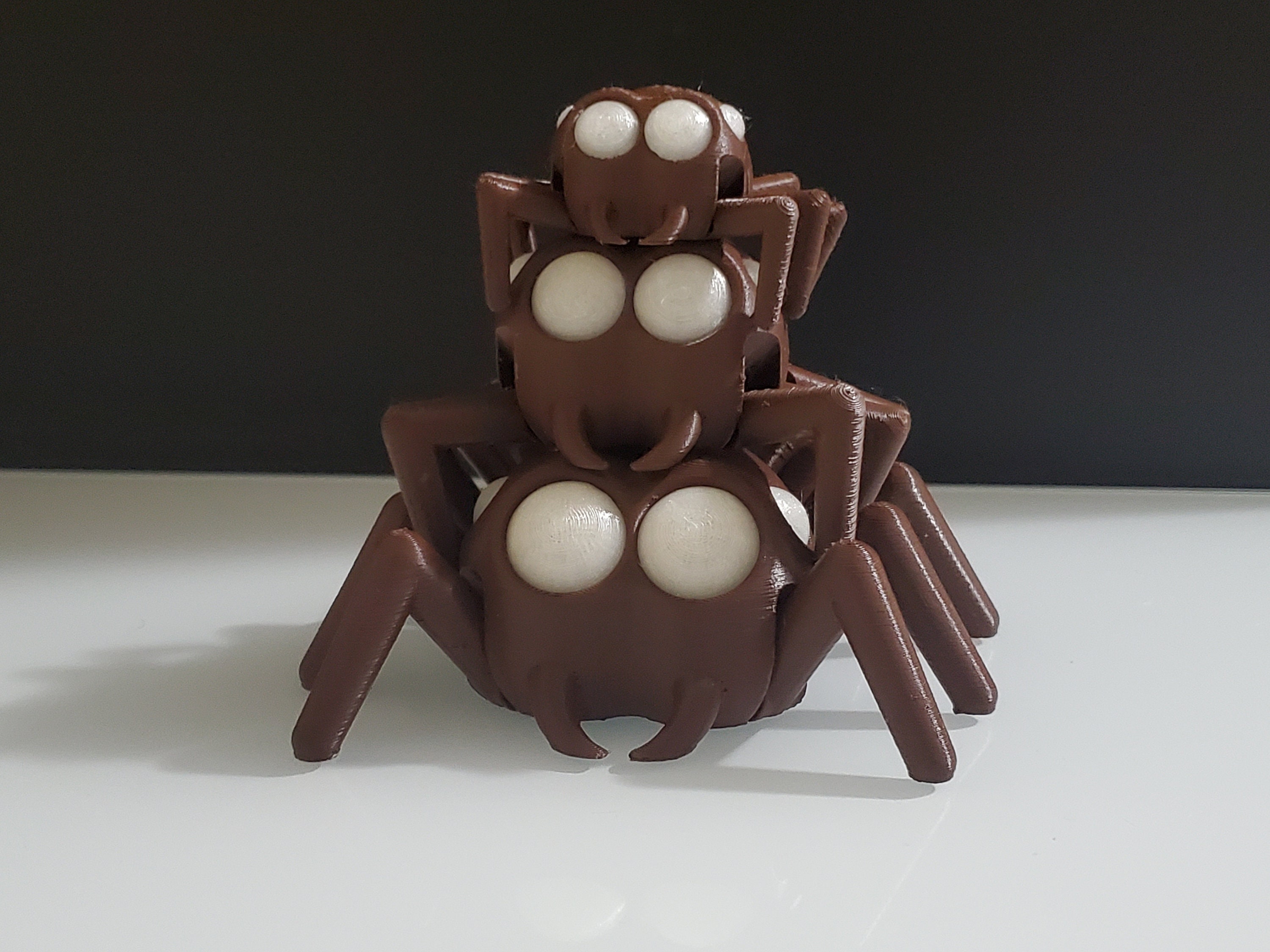 3D Printed Spider Fidget Toy: Spooky Desk Companion With Glowing Eyes ...
