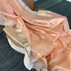 Handloom Chanderi Pattu Reine katan Seide Saree | Seidenzeichen zertifiziert | Bereit zu tragen, fallen pico und Quasten alle fein gemacht