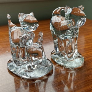 Modernist Cat Figures - Vintage Lead Crystal Glass Cat Family Table-top Sculptures