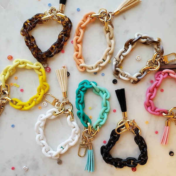 Chainlink Wristlet Keychain| Acrylic Keychain|Bangle Keychain| y2k Keychains| Wristlet Keychains| Cute Keychains| Gifts For Her, Teen, etc..