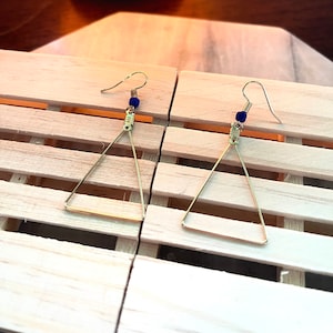 Minimal gold drop triangle earring