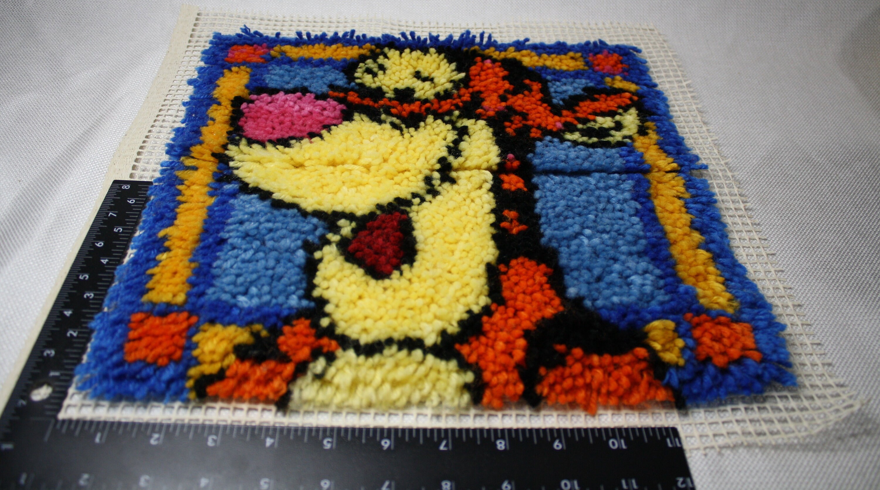 Manufacturer Direct Delivery Vtg Poppy Flower Latch Hook Rug Wall