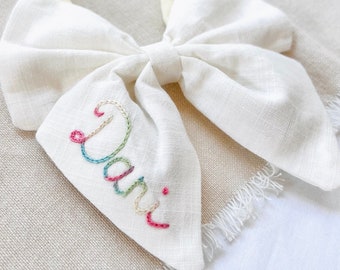 Hand embroidered name bow, custom hair bow for girls, personalized hairbows for babies, hand stitched name bow, linen bow and name, monogram