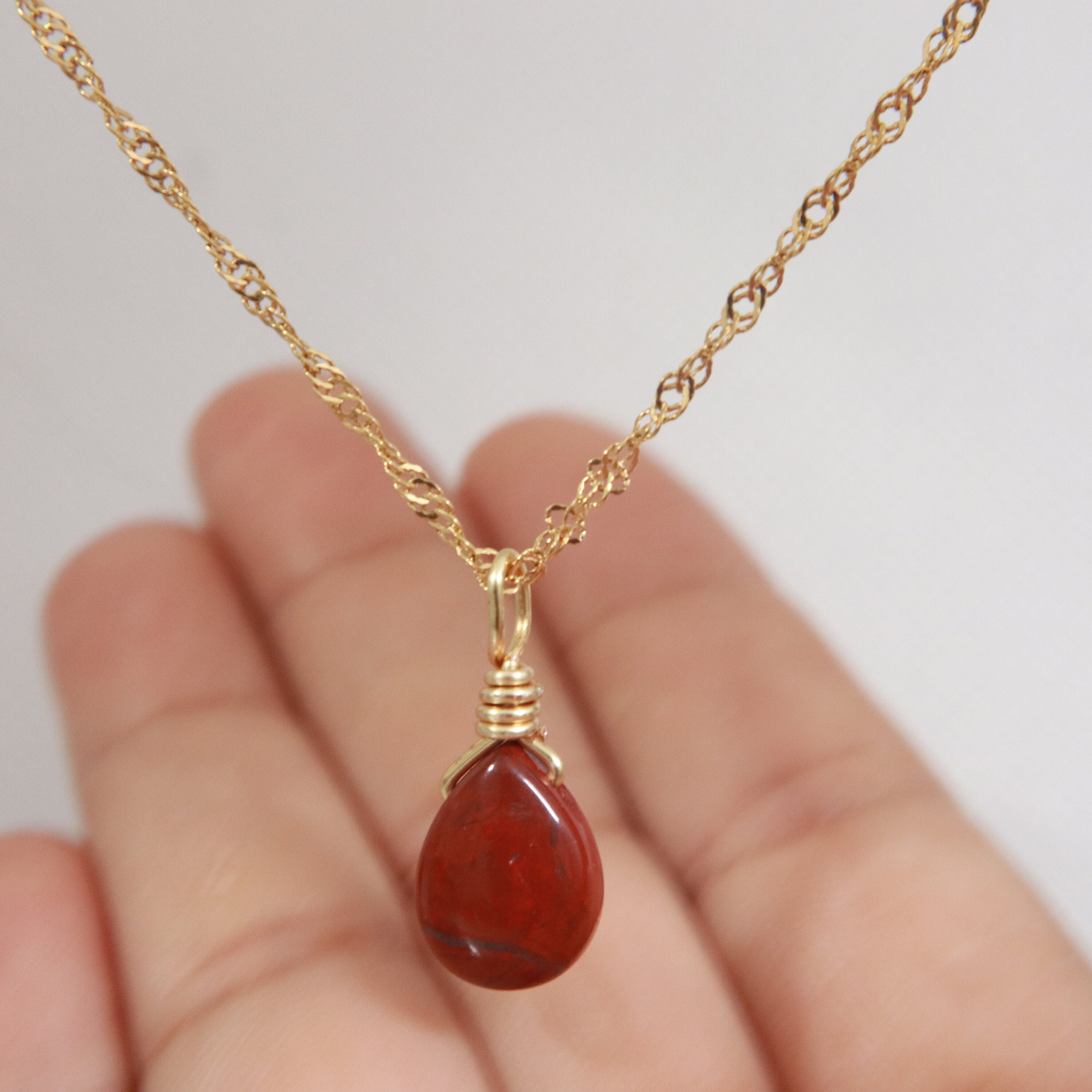 Roter Jaspis Halskette- Handgemachter 18K Gold-Filled Wire - Gewickelte Halskette- Elegant- Heilende Kristall Schmuck Frauen