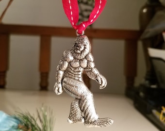 Bigfoot Ornament,  Sasquatch Figurine Christmas Decoration, Cool UFO EDC Ornament, Apes Yeti Animal Charm Gift