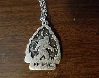 Pewter Bigfoot Necklace – Pacific Northwest Cryptid Pendant
