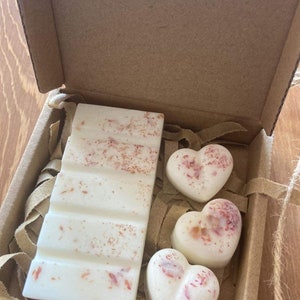 Soy Wax melt gift set, 3 Hearts and 1 snap bar