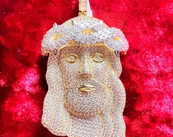 14kt  gold finish jesus  pendant