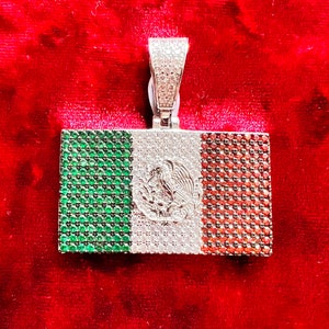 925 sterling silver Mexico flag pendant