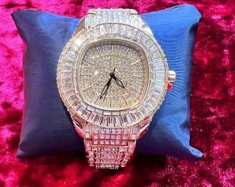 Elegant Men\'s & Women\'s Iced Out CZ Watch 71yY+AMd3UL._AC_SY300_QL30_.jpg main image 2