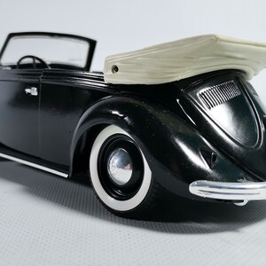 Modèle Auto - Coccinelle VW 1949 Volkswagen - Échelle 1:17 - Solido