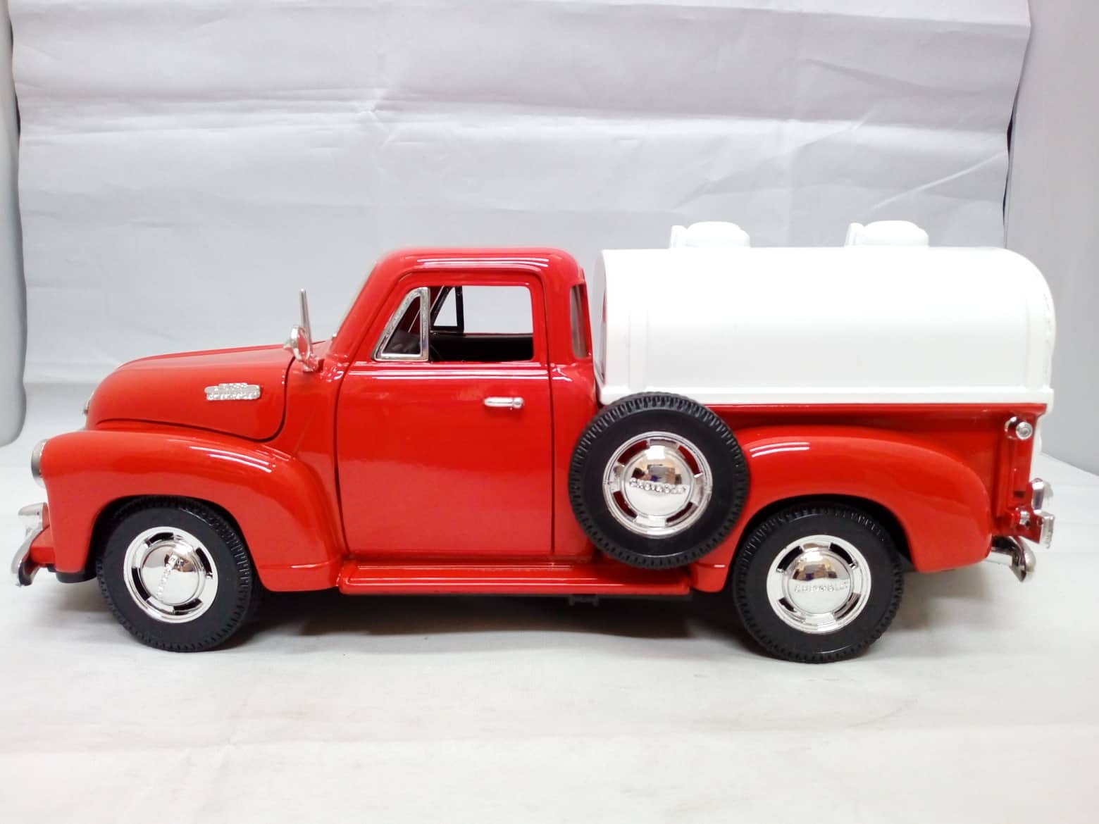 ミニカー 1953 CHEVROLET PICKUP TRUCK Mira Fairfield Mint 1953 Chevrolet Pickup Truck Texaco Green
