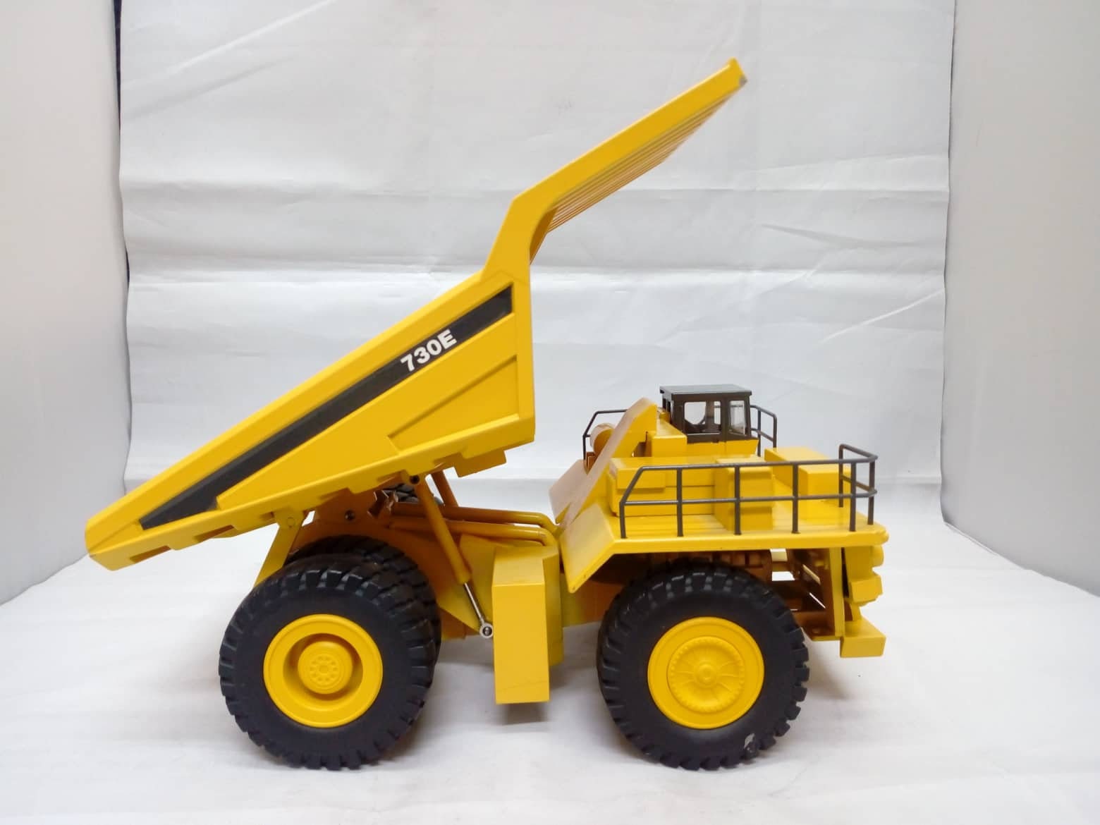 Komatsu PC3000-6 Hochlöffel - NZG