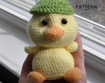 Crochet Pattern: Adorable Duck Plush - Perfect Easter Gift | Beginner Friendly Tutorial for Crochet Animal Toy and Plush Birds