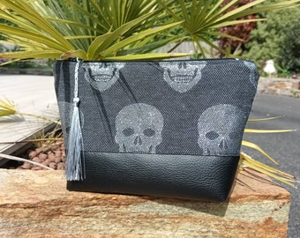 trousse noir tête de mort argent et simili cuir noir cadeau fetes des mères