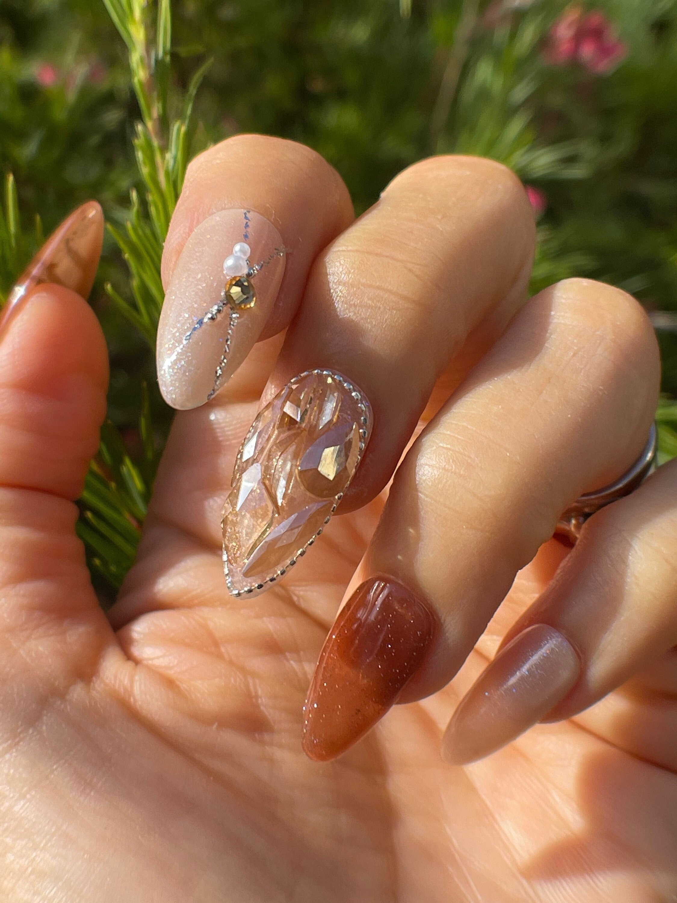 3D Nail Art Rose Rhinestones Jewelry Gems Mix Decoration Glitter Nails Tools  DIY 