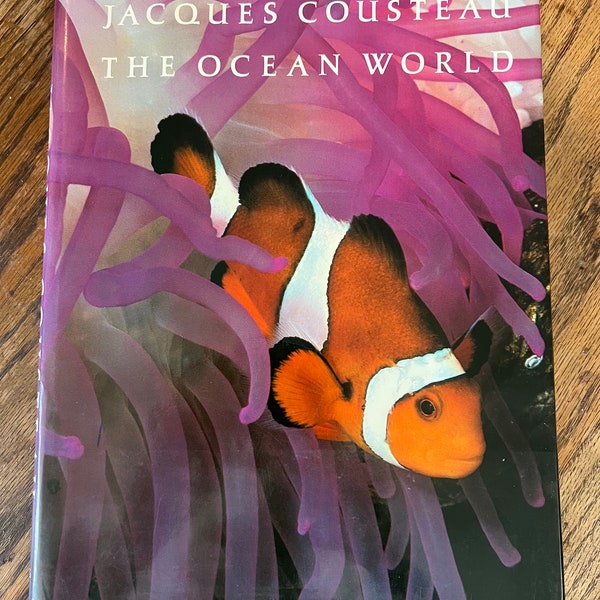 Jacques Cousteau - The Ocean World VINTAGE 80s