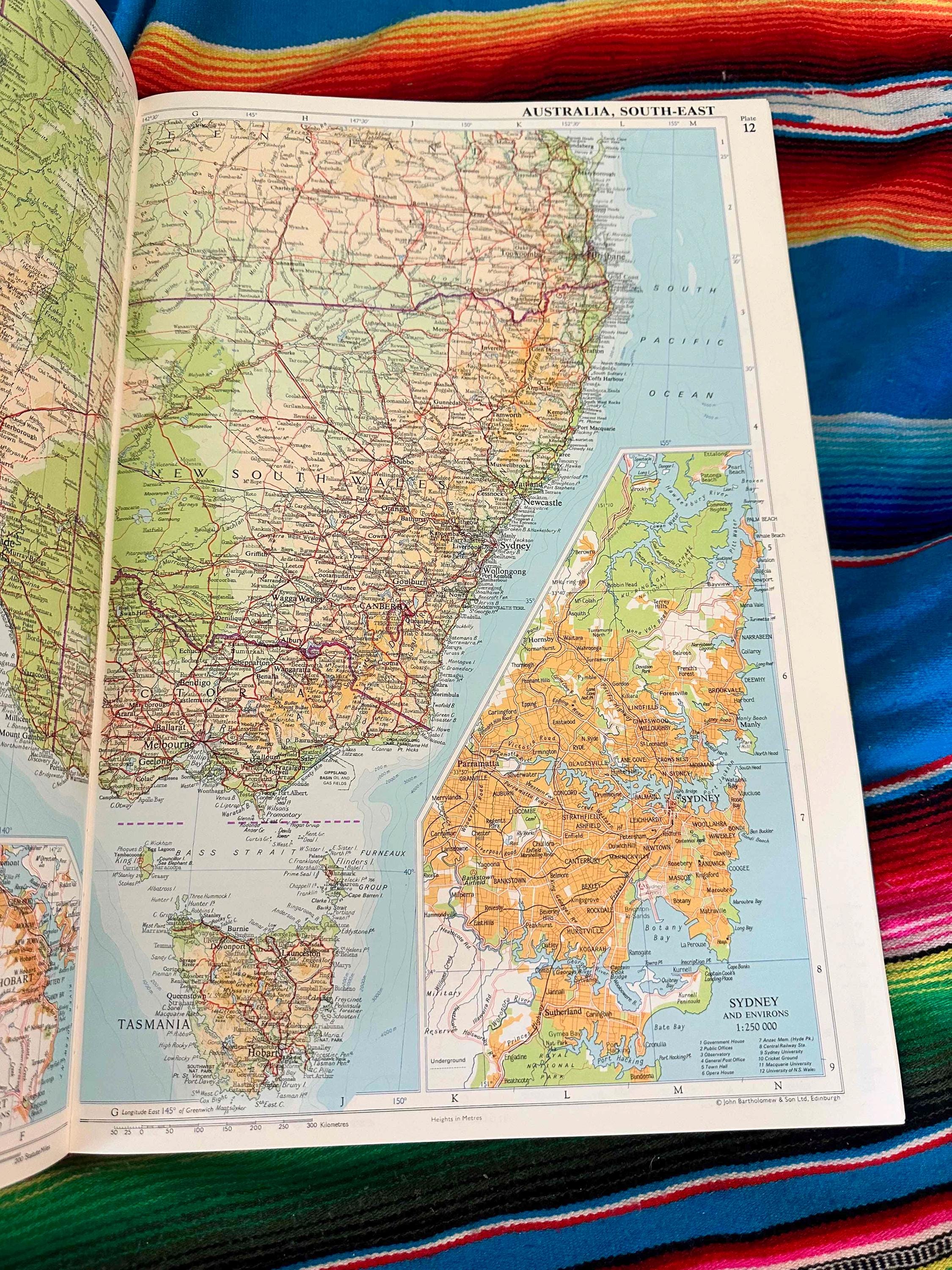 ヴィンテージ 大型洋書 THE TIMES ATLAS OF THE WORLD SUPER RARE VINTAGE the Times Atlas of the World Seventh