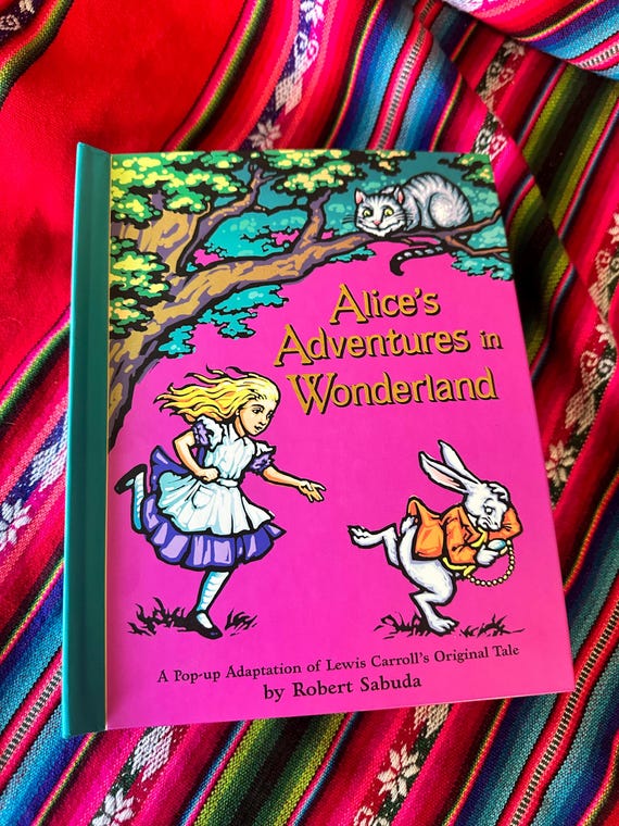 RARE VINTAGE Alice's Adventures in Wonderland Pop-up Robert Sabuda