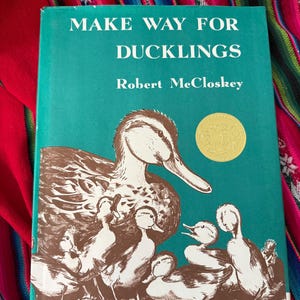 RARE VINTAGE Make Way for Ducklings Robert McCloskey 47th printing 1969 Edition