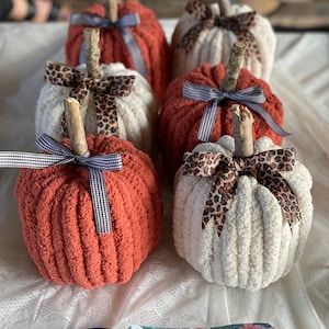 Yarn Pumpkins