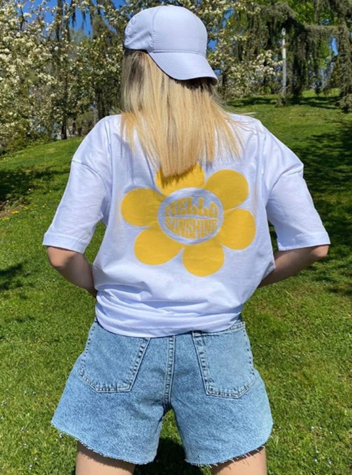 Tin Haul Hello Sunshine (Grey) - Women's T-Shirt