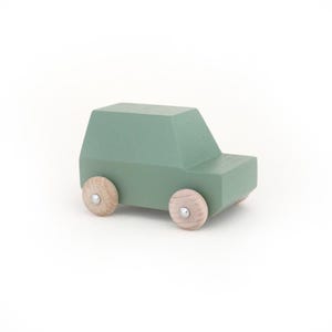 Coche de madera verde / Coche de madera verde / 4x4 / Hecho en Francia / Juguete / Juguete