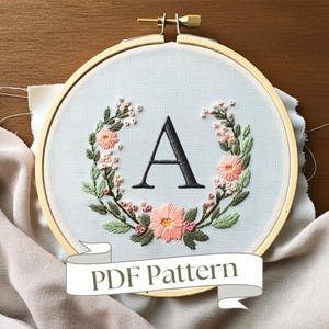 Komplettes Alphabet Stickmuster Floral Alphabet Stickmuster Floral Stickerei Buchstaben DIY Stickerei Anfangsstickerei Easy PDF