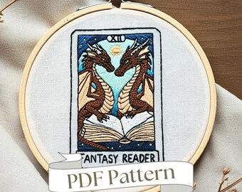 Wzór haftu karty tarota „Smok”: Czytelnik fantasy (wzór PDF)