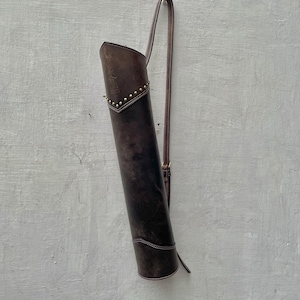 Quiver European Hip Quiver Brown Leather Quiver One Sided Camelot Small Archery Quiver Sport Arrow Holster Leather Compact Quiver Arrow Bag