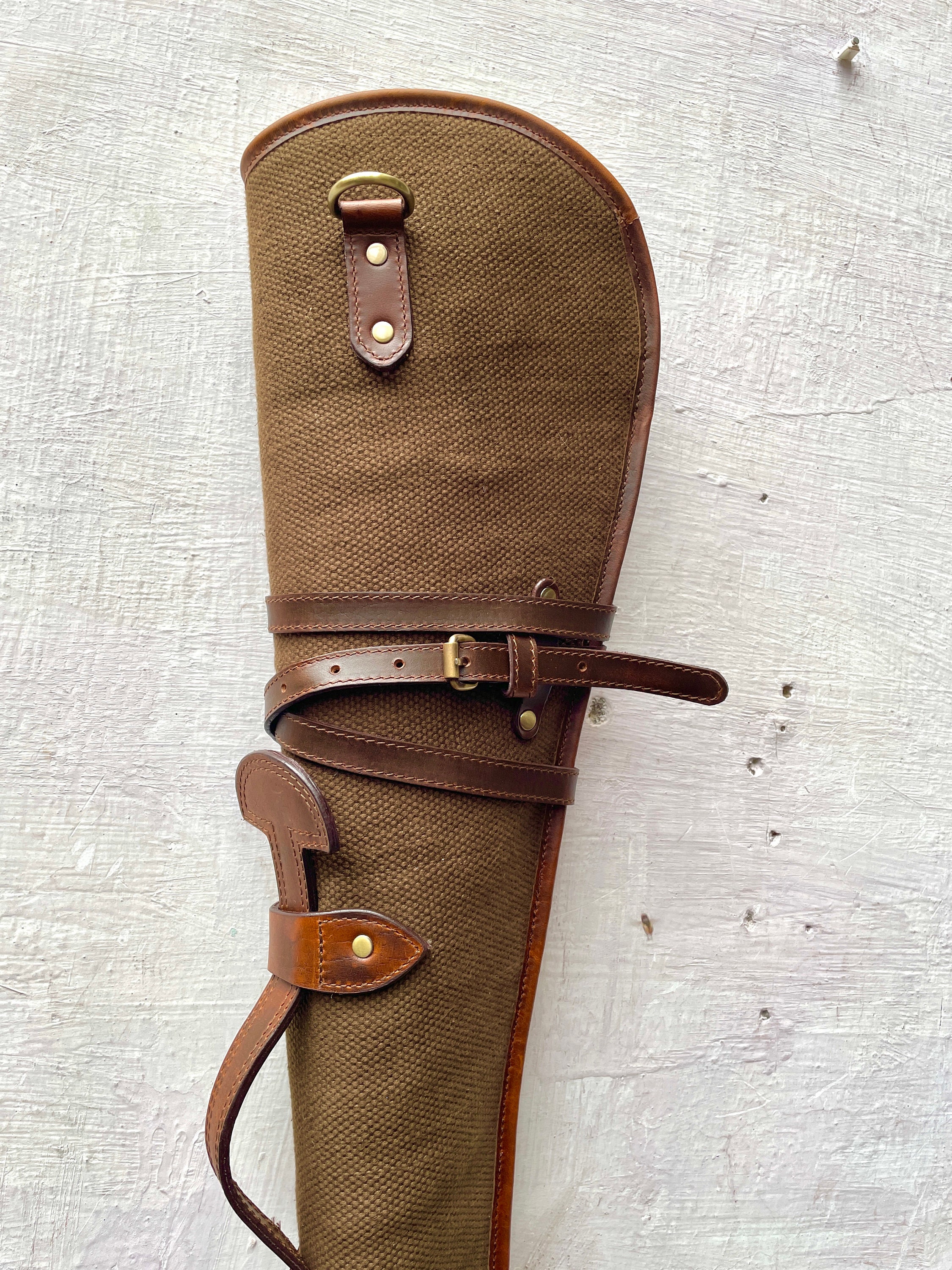 Fourreau double fusil de luxe en cuir doublé fourrure de mouton