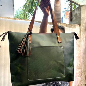 Personalisierte Ledertasche für Frauen, Grüne Ledertasche für Sie, Ledertasche - Ledertasche - Geschenk für Mutter / Freundin