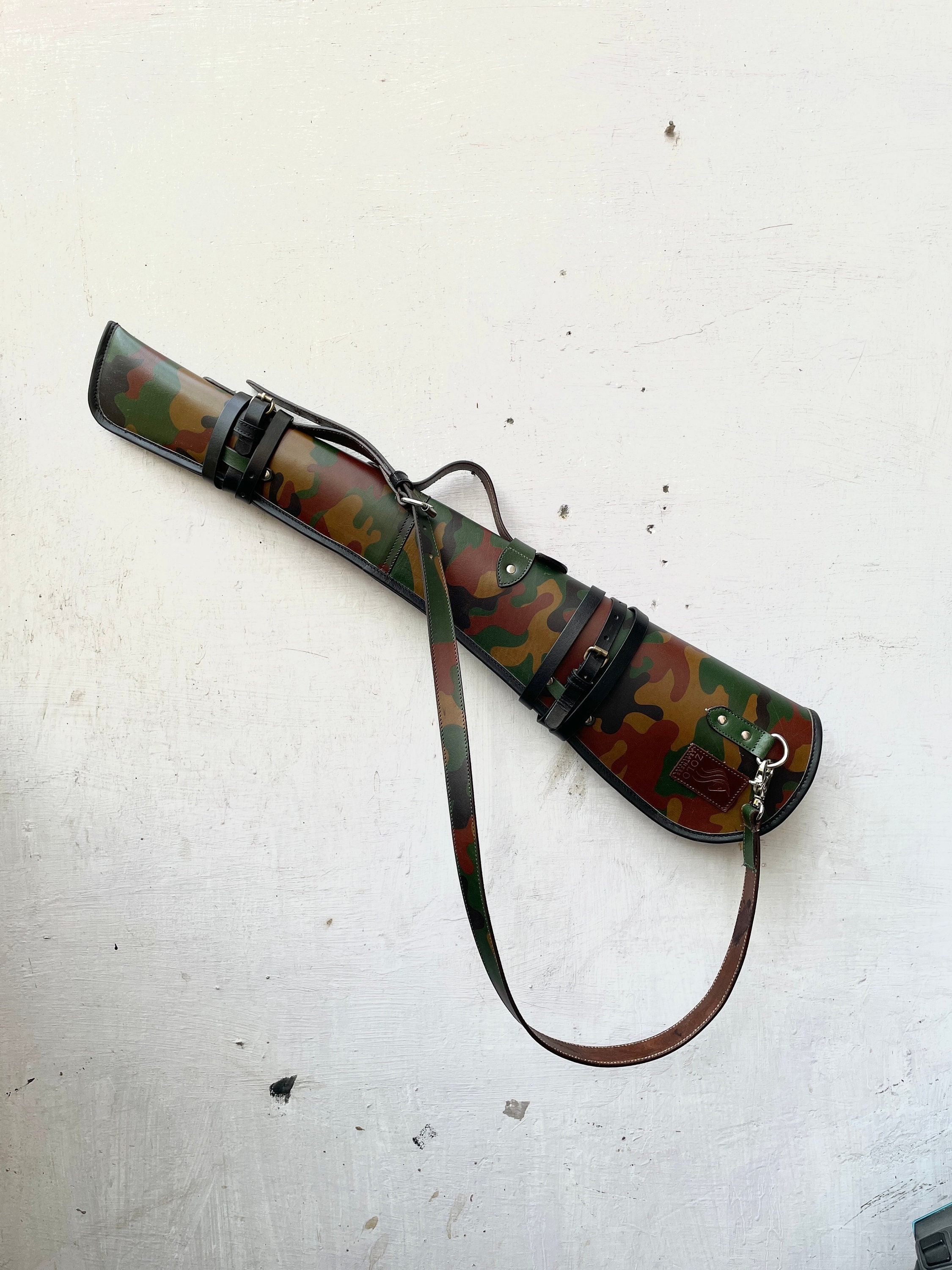 Tracolla carabina pelle con foro