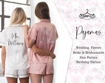 Bridesmaid Pyjamas Customized Pyjamas Personalized Bridal Pyjamas Set Custom Pjs Bridal Pyjamas Night Wear Pajamas Gift For Her Wedding Gift