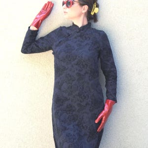 Vintage Chinese Qipao Dress, Navy Blue Flower Cotton Jacquard Cheongsam Short with  Long Sleeves and Pockets