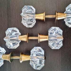Pomelli per porte finti in acrilico, lucite, ottone, vintage anni '50, pomelli per interni in vetro trasparente, pomelli in cristallo trasparente, maniglia rotonda smerlata