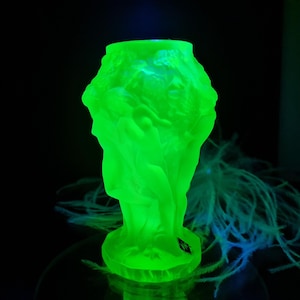 Art Deco Bud Vase Vaseline Uranium Glass 30s H.Hoffmann, Yellow Green Frosted Glass Gift for Her, 15th Wedding Anniversary Gift