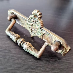 Antique Victorian Brass Drawer Pull Gold Leaf Floral, French Ornate Drop Bail Dresser Door Handle Rococo Furniture Restoration Hardware