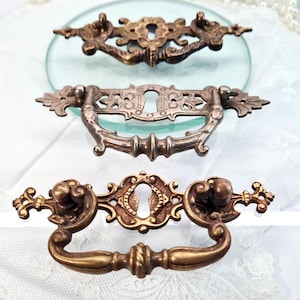 Antique Drawer Drop Pull Handle with Plate & Keyhole Cover Escutcheon, Lock Cover Victorian Brass Key Hole, French Cabinet Dresser Hardware