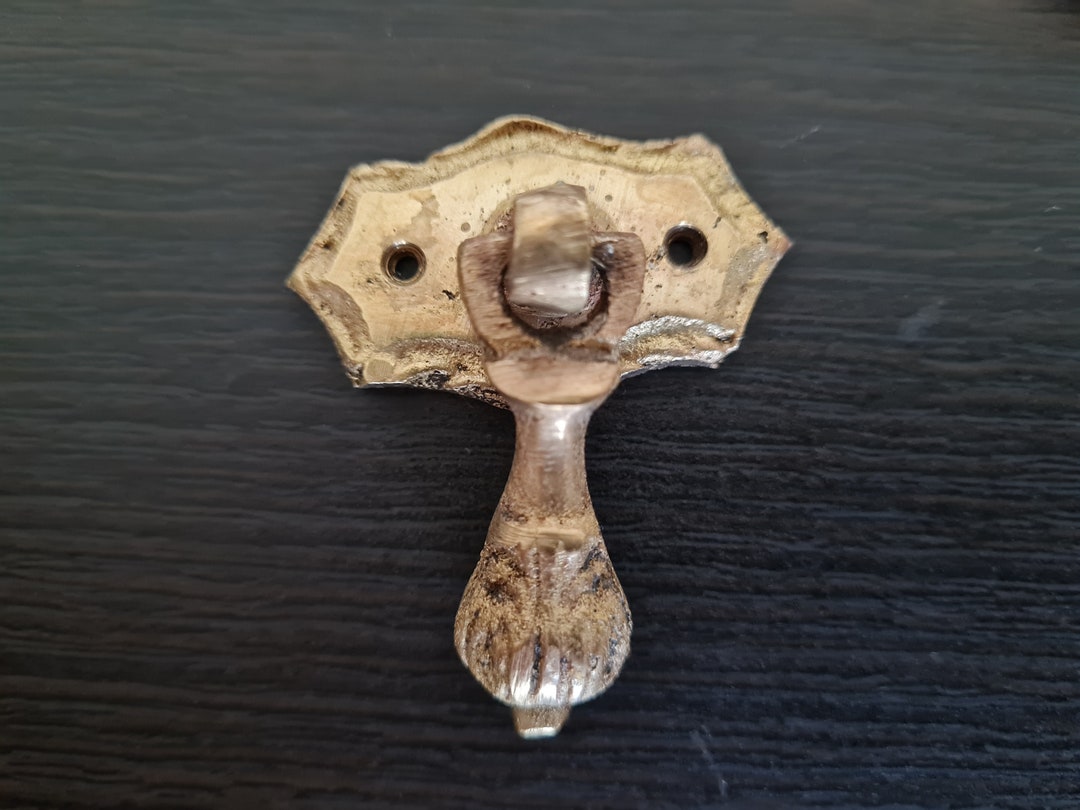 Antique Tear Drop Handle Pulls, Small Brass Knob, Victorian