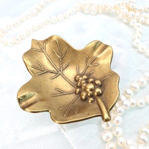 Small Solid Brass Leaf Trinket Ring Dish, Grape Leaf Mini Jewelry Tray, Mid-Century Decorative Ashtray