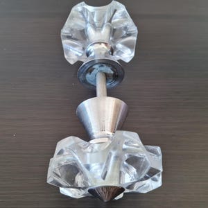 Vintage Lucite-deurknoppen 4 stuks, zilver en kristal, geschulpte handgreep jaren 1950, interieurdecor deurbeslag halverwege de eeuw