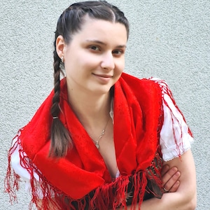 Red Floral Silk Jacquard Dirndl Scarf, Double-Sided Damask Square Shawl with Fringe, Traditional Trachten Accessory, DAMASK SILK TRACHTEN