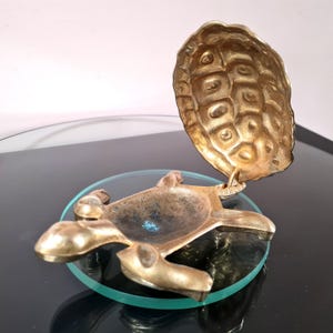 Sea Turtle Trinket Box for Jewelry Treasures, Mid Century Brass Tortoise Hinged Lid Trinket Tray, Art Deco Beach Ocean Gift