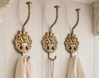 Gold Roses Wall Hooks, Brass Decorative Ornate Floral Design French Towel Robe Clothes Large Hat Coat Hook, Victorian Hallway Decor