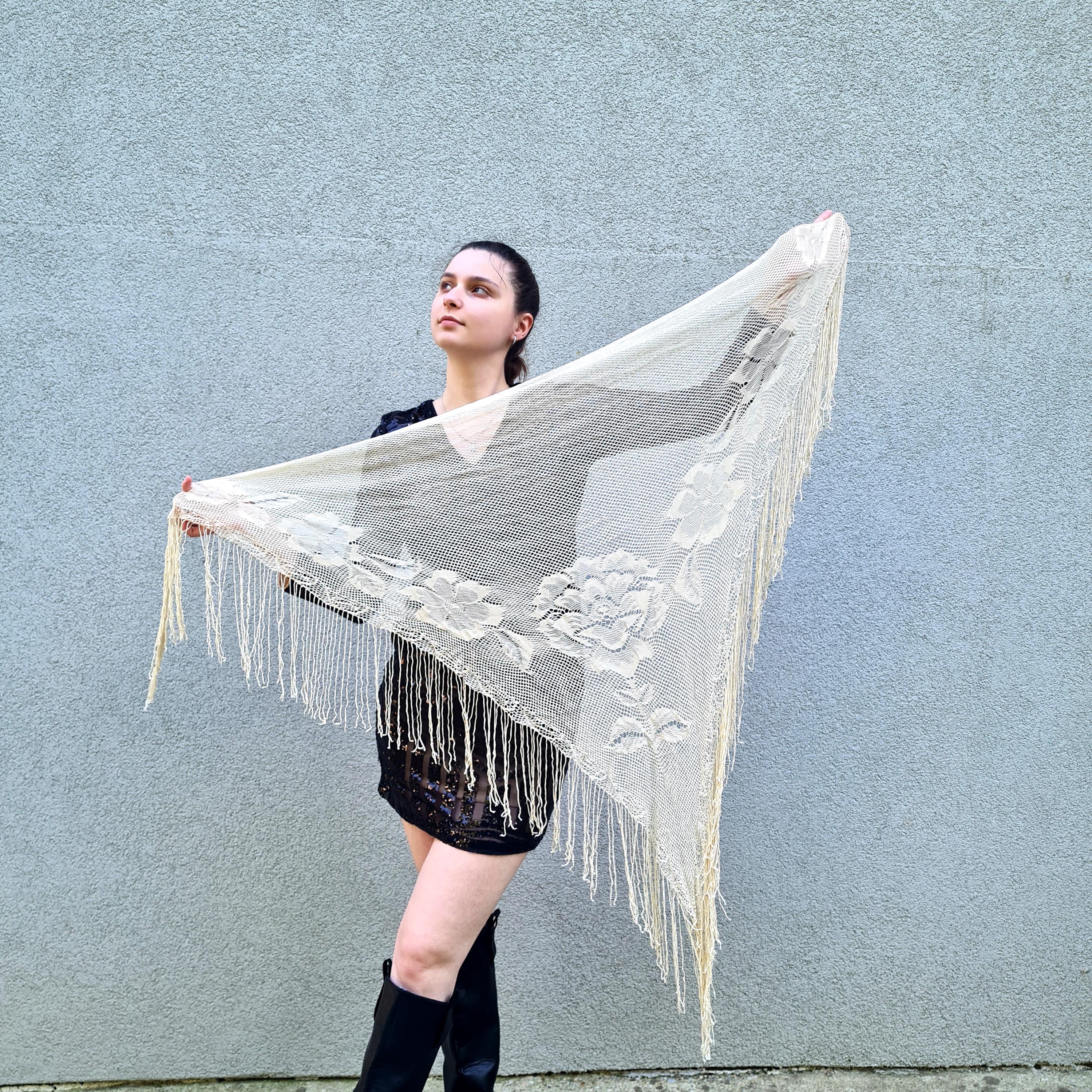 RESERVED Beige Lace Scarf, Ivory Cream Wrap With Fringe