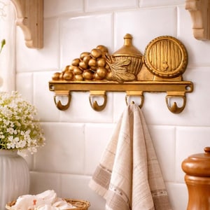 Vintage Brass Grape & Wine Barrel Key Holder Wall Rack, Hook Hanger, Rustic Kitchen Bar Decor, Vineyard Style Gift for Wine Lovers